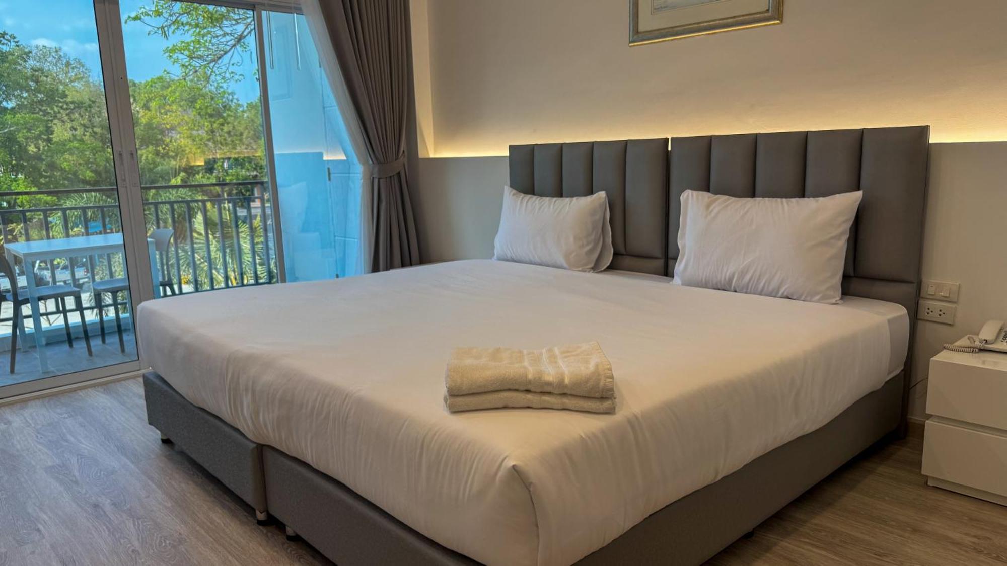 Baan Suan Khun Ta And Golf Resort Ubon Ratchathani Exteriör bild