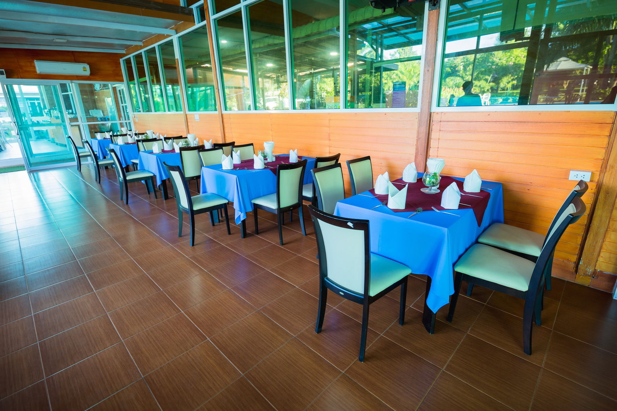 Baan Suan Khun Ta And Golf Resort Ubon Ratchathani Exteriör bild
